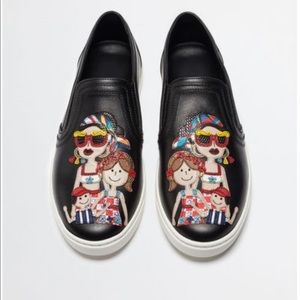D&g family patch slip on sneakers